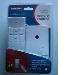 First Alert FA300 Wireless Indoor Lighting Remote Control